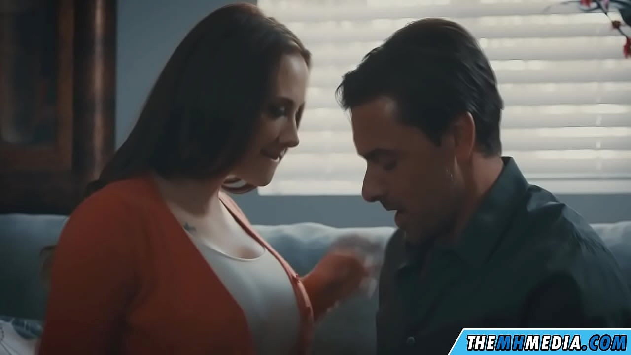 Sexe romantique avec une bonne maman à forte poitrine